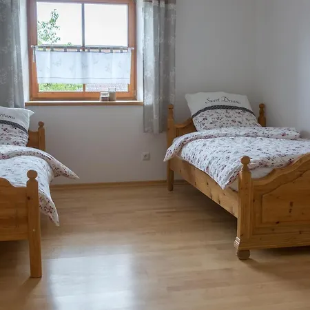 Ferienwohnung Bio-Bauernhof Eisele Scheuring Exterior foto
